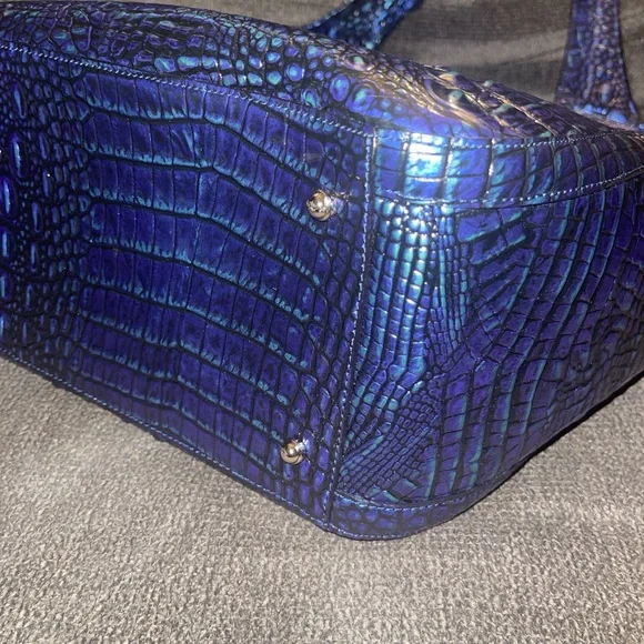 Brahmin Carla in Mirage 💙💚 - Picture 6 of 11